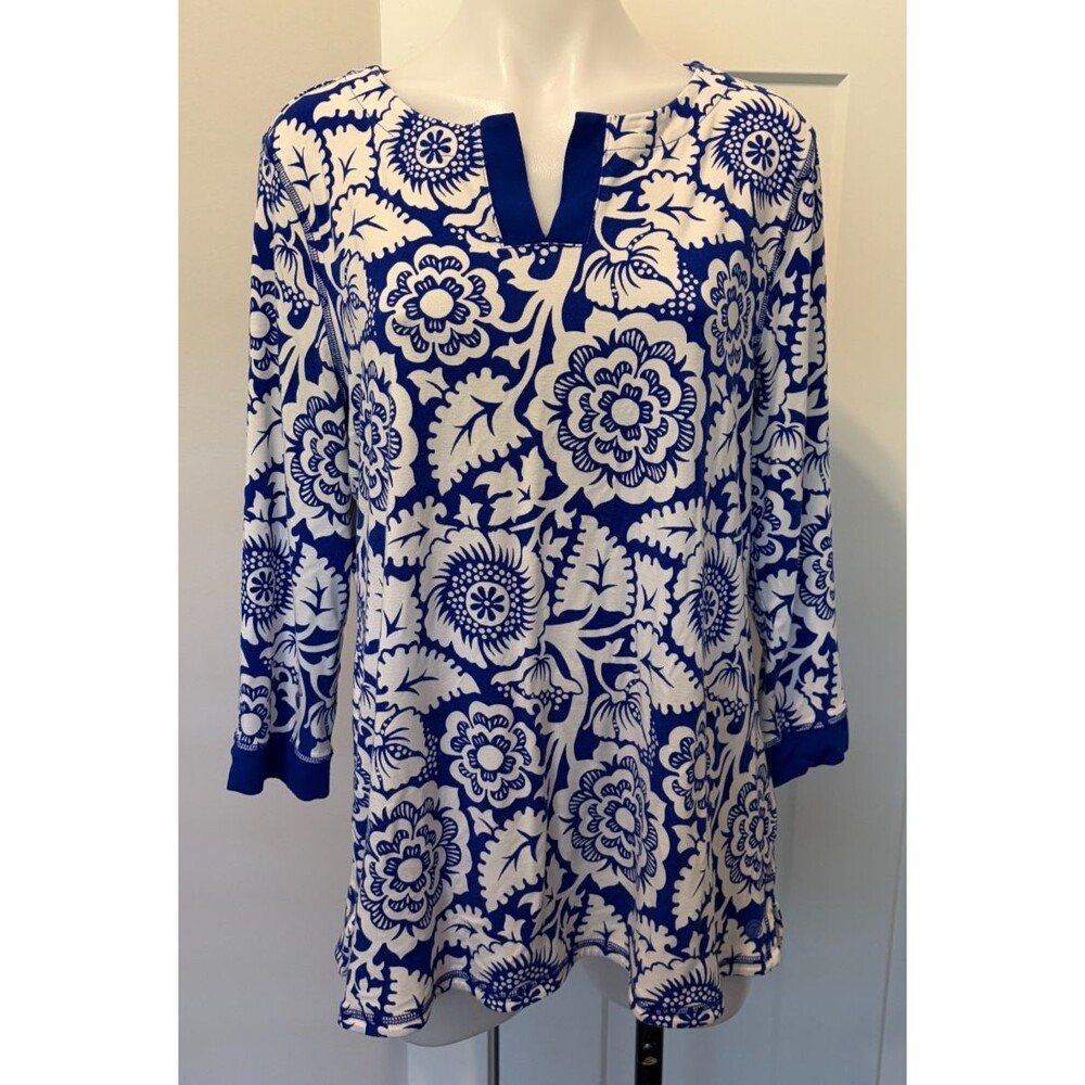 T by TALBOTS Womens Knit TOP 3/4 Sleeve BLUE White Floral UPF 50+ Size XL